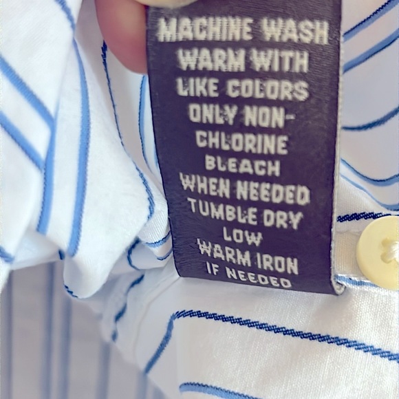 Abercrombie & Fitch long Sleeve Striped Muscle Fit Button Up Men’s Size Medium - Picture 6 of 8